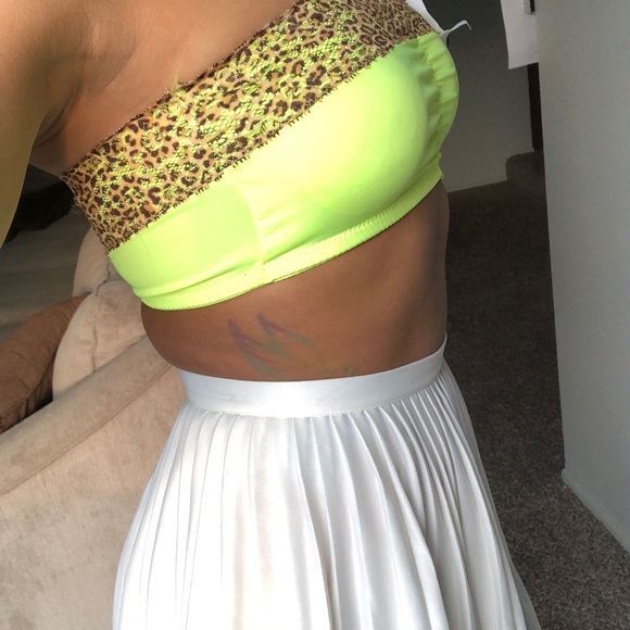 Lime green and cheetah bandeau top - Picture 2 of 4